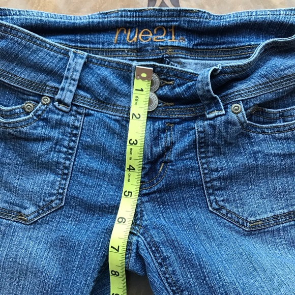 NFS - Rue21 Denim Bermuda Shorts 💙 Size 1/2, EUC - Picture 3 of 8